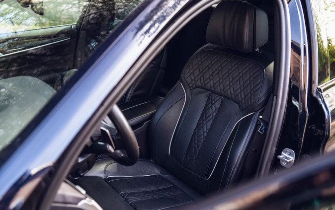 BMW Seria 5 cena 116590 przebieg: 134000, rok produkcji 2019 z Tychy małe 667